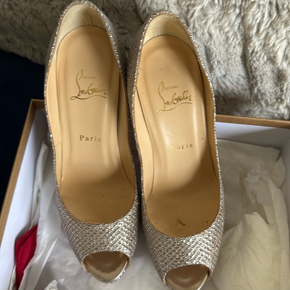 Christian Louboutin Lady Peep Glitter